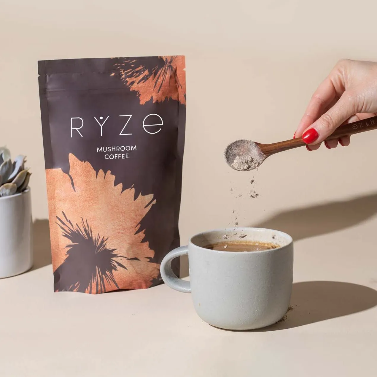 RYZE Mushroom Coffee Kit – 30 Servings of Organic Superfood Blend for Enhanced Focus and Energy